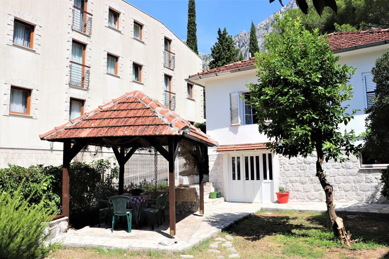 Lemon Tree Villa Kotor Exterior photo